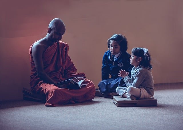 A beginner practicing Anapana Meditation to focus on the breath