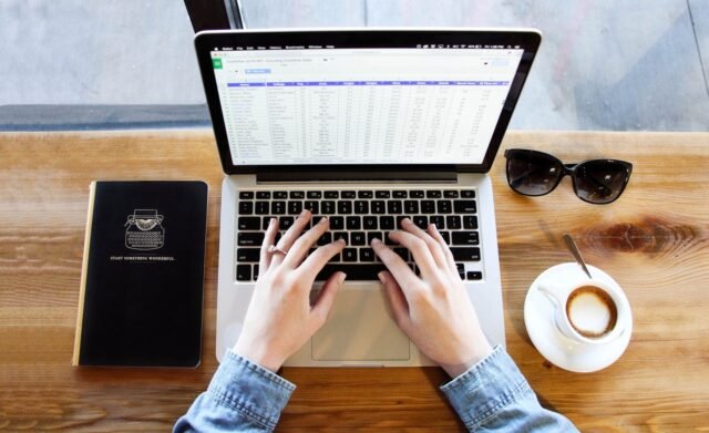 mobile apps for daily productivity shown on smartphone screen